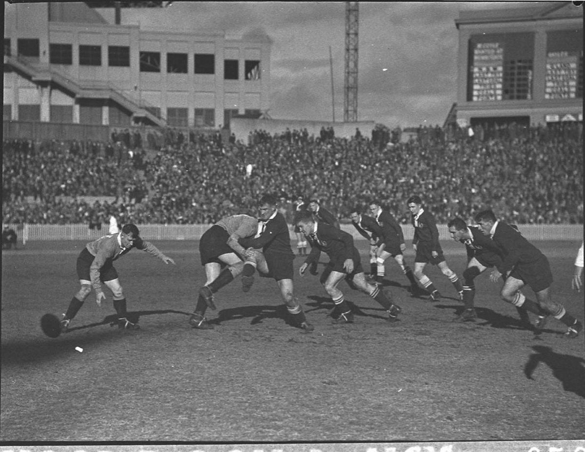 Football Sydney Cricket Ground NSW v Queensland, Moore Park (1938)