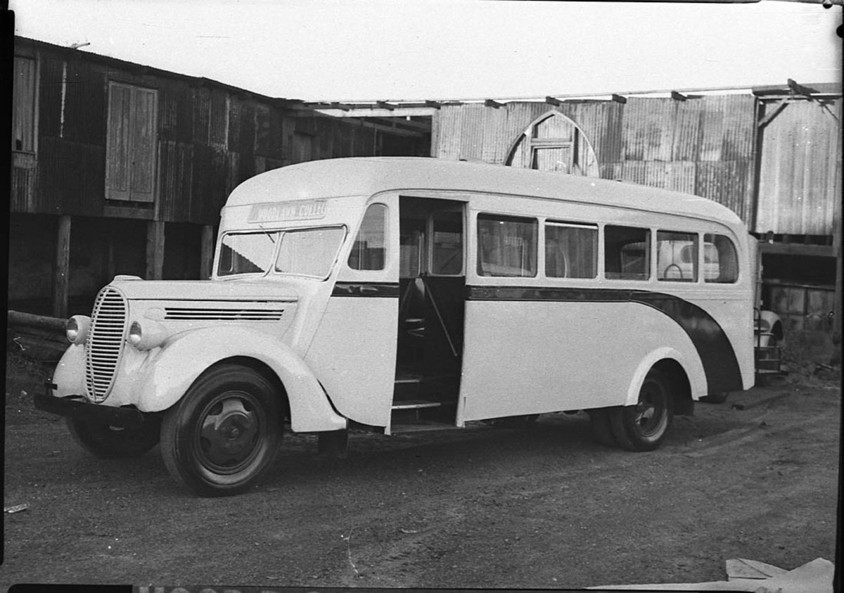 Ford bus taken for Russell Pearson Motors (1948)