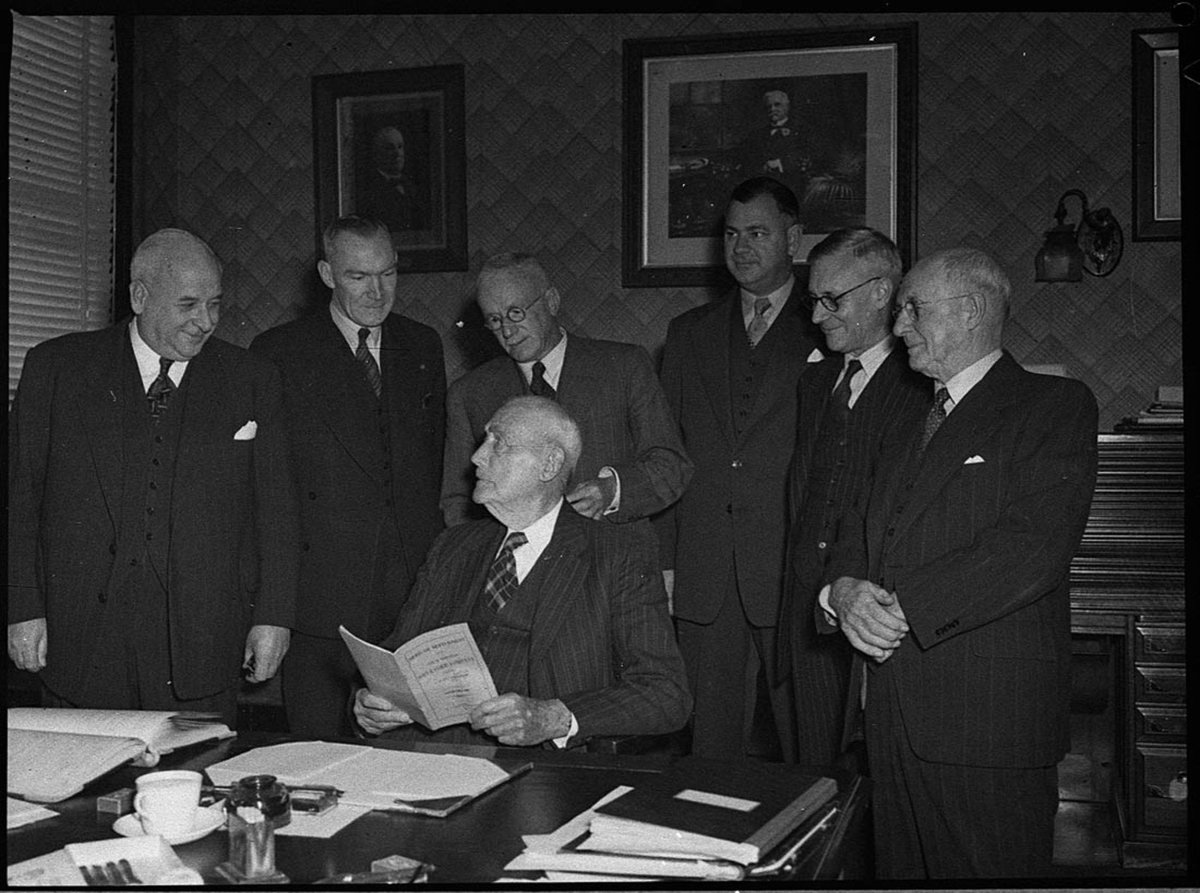 Gas Co Board of Directors (1953)