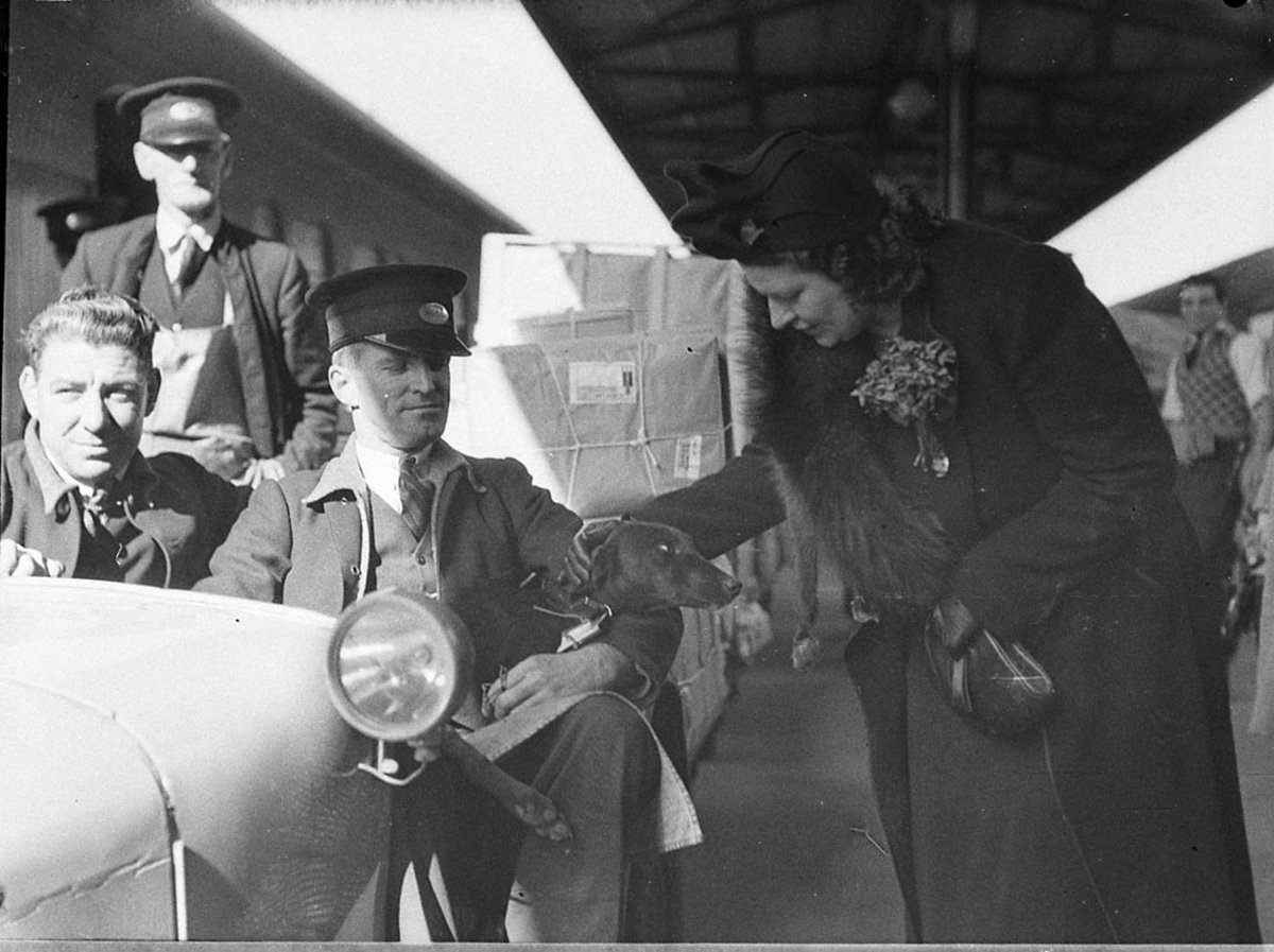 Gladys Moncrieff (1930s)