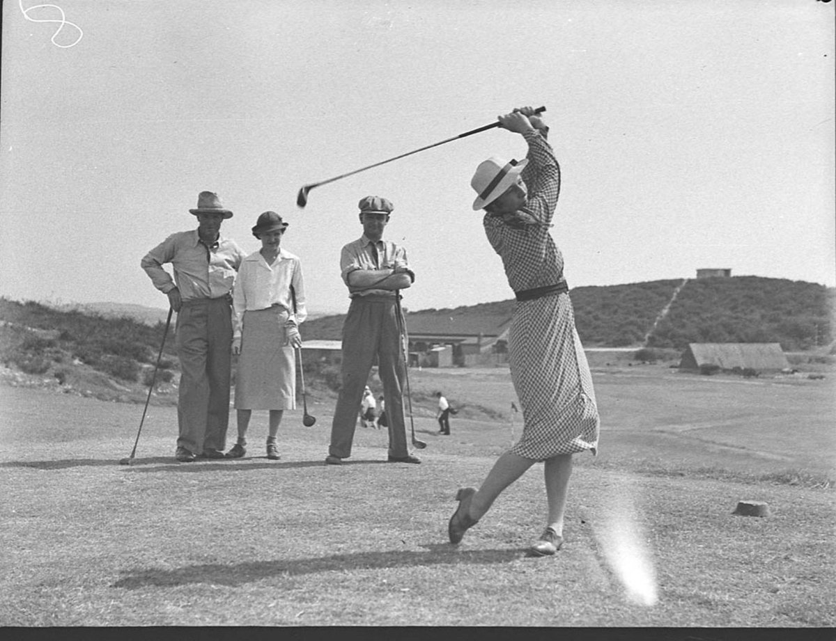 Golf at La Perouse taken for Golf in Australia (1939)