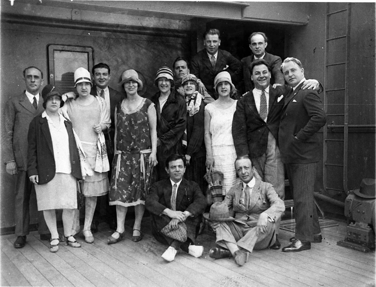 Gonsalez Opera Company arrives in Sydney (1928)