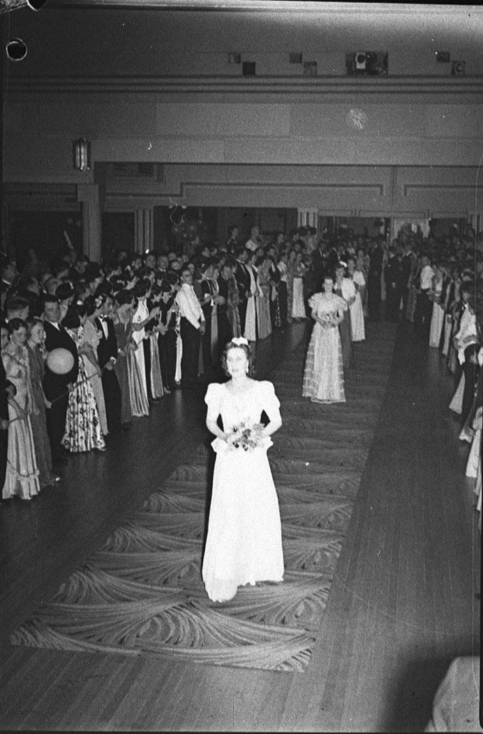 Grace Bros Ball (1925–57)