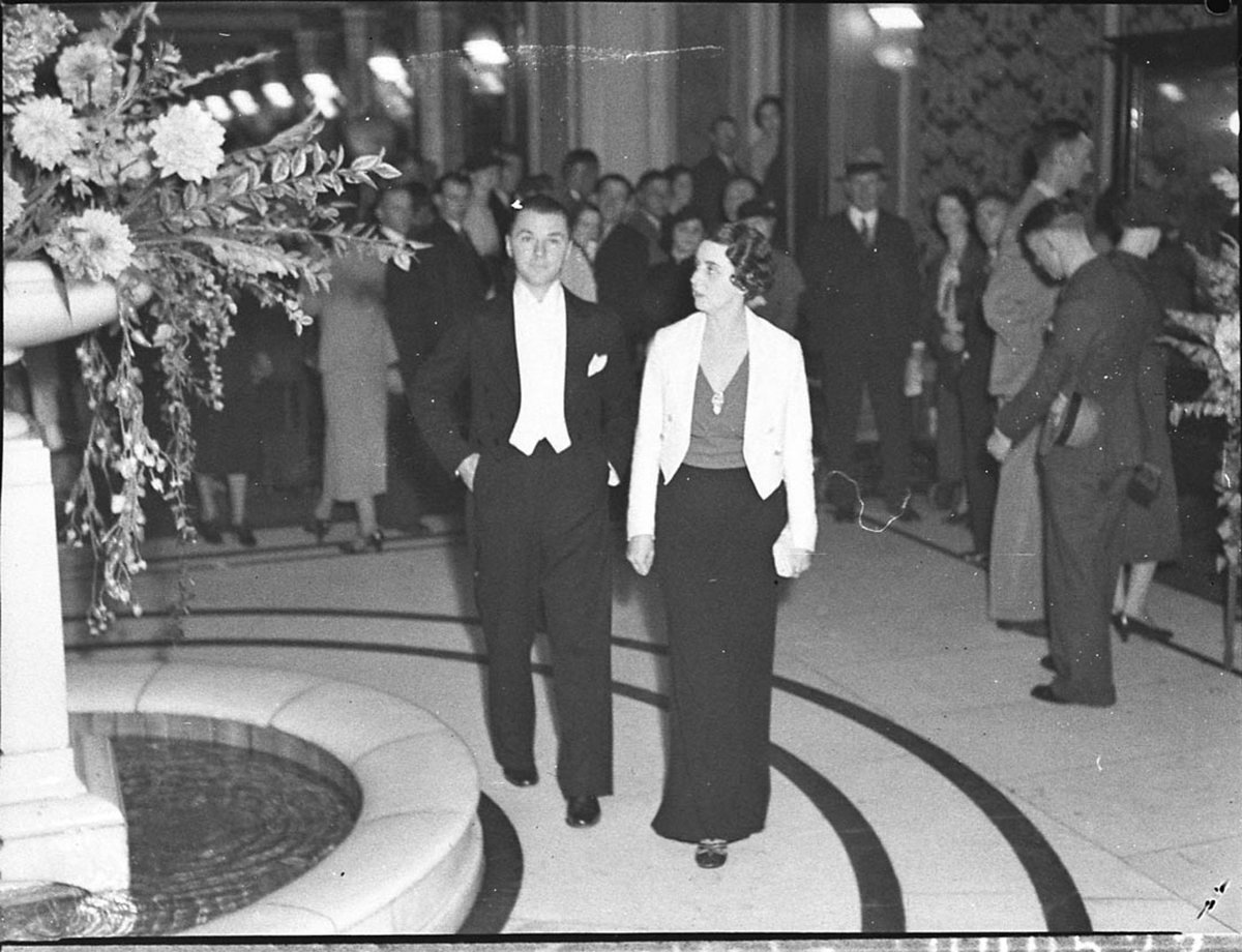 Grace Bros ball (c. 1936)