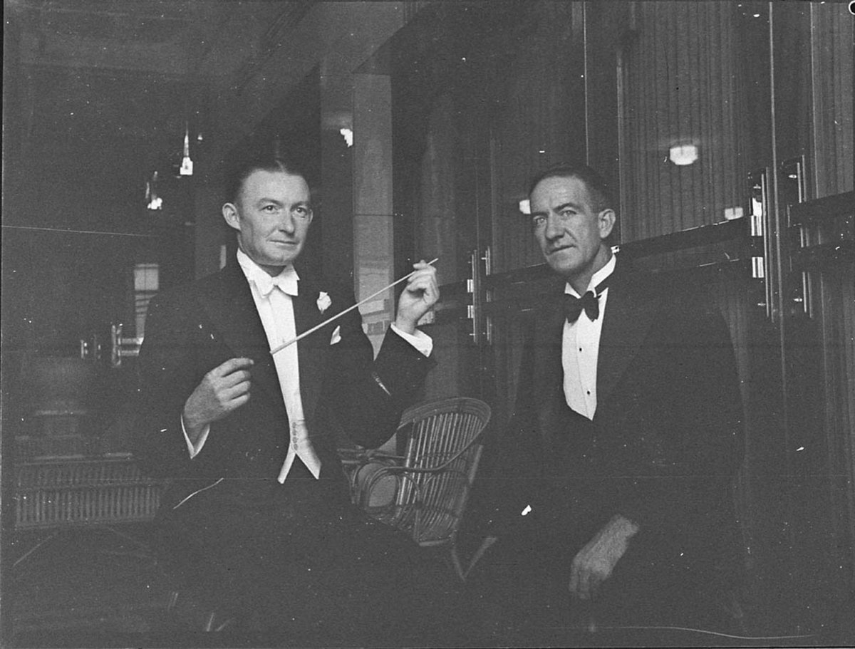 Grace Bros Auditorium Band (1940)