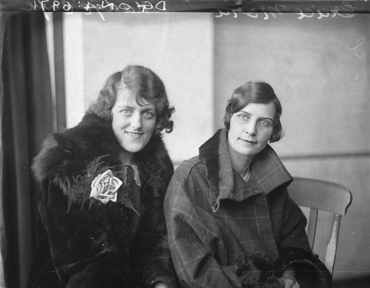 Grace Mora Madge Cafe (1930s)