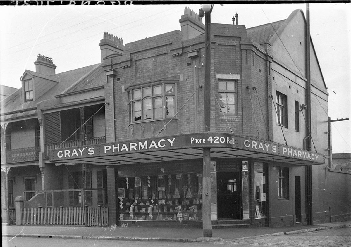 Grays pharmacy at Paddington (1930s)
