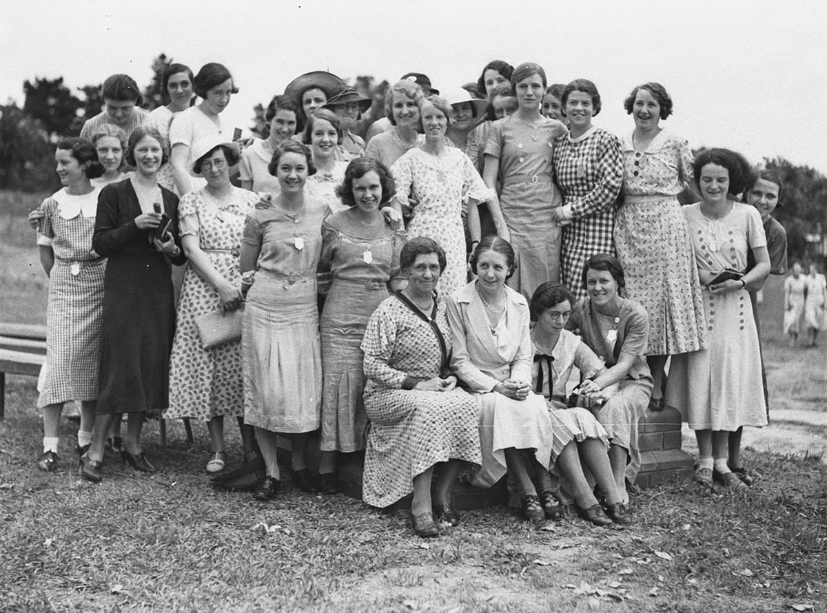 Group of women at the summer conference of the Presbyterian Fellowship Union of NSW at Thornleigh (1934)