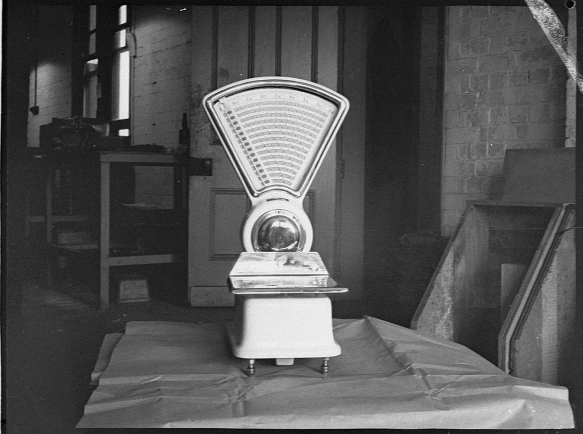 Hammond scales (1947)