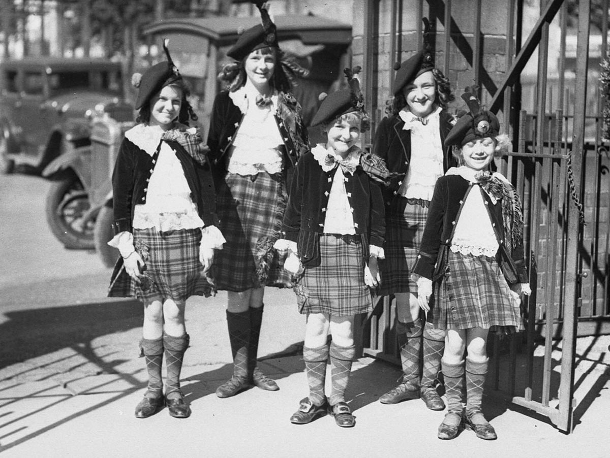 Highland dancers in the Rail Tramway Eisteddfod (1934)