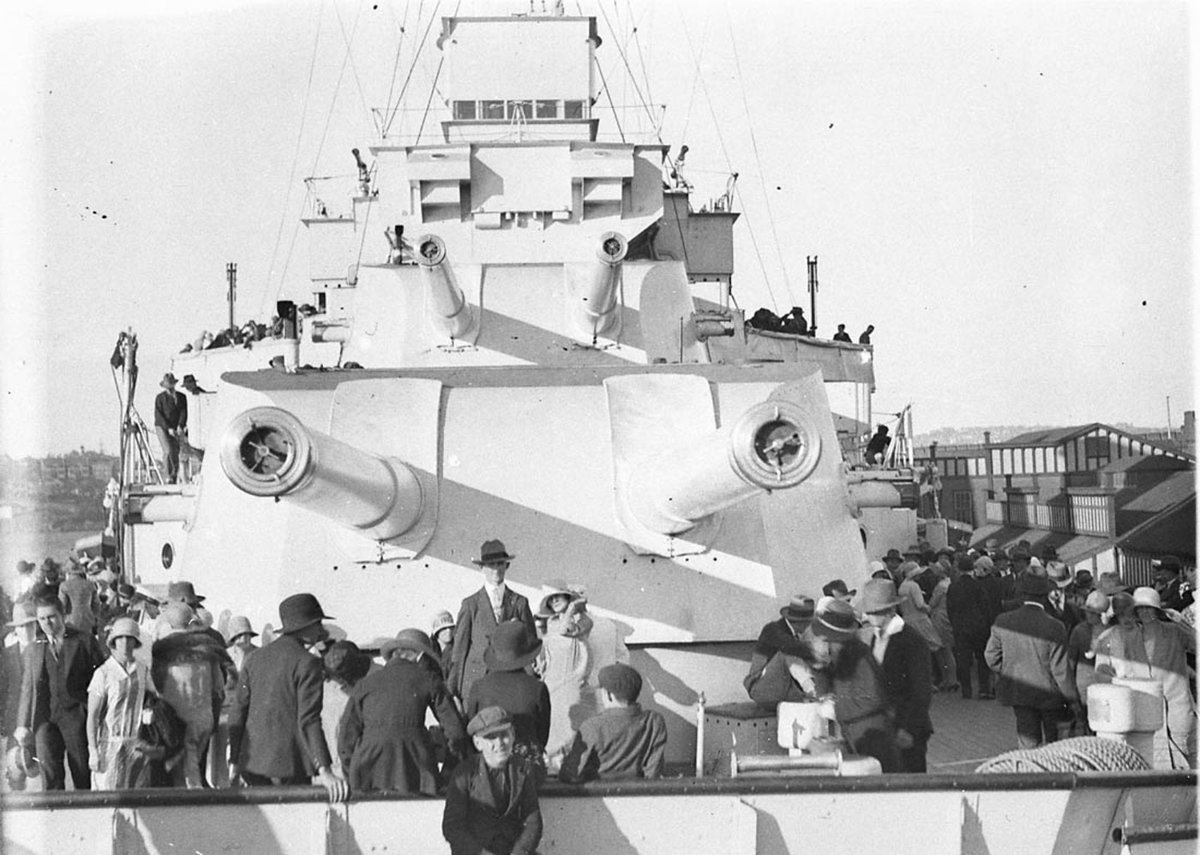HMAS Australia II arrives in Sydney and is open to the public berthed at Wharf 2 Circular Quay (1928)