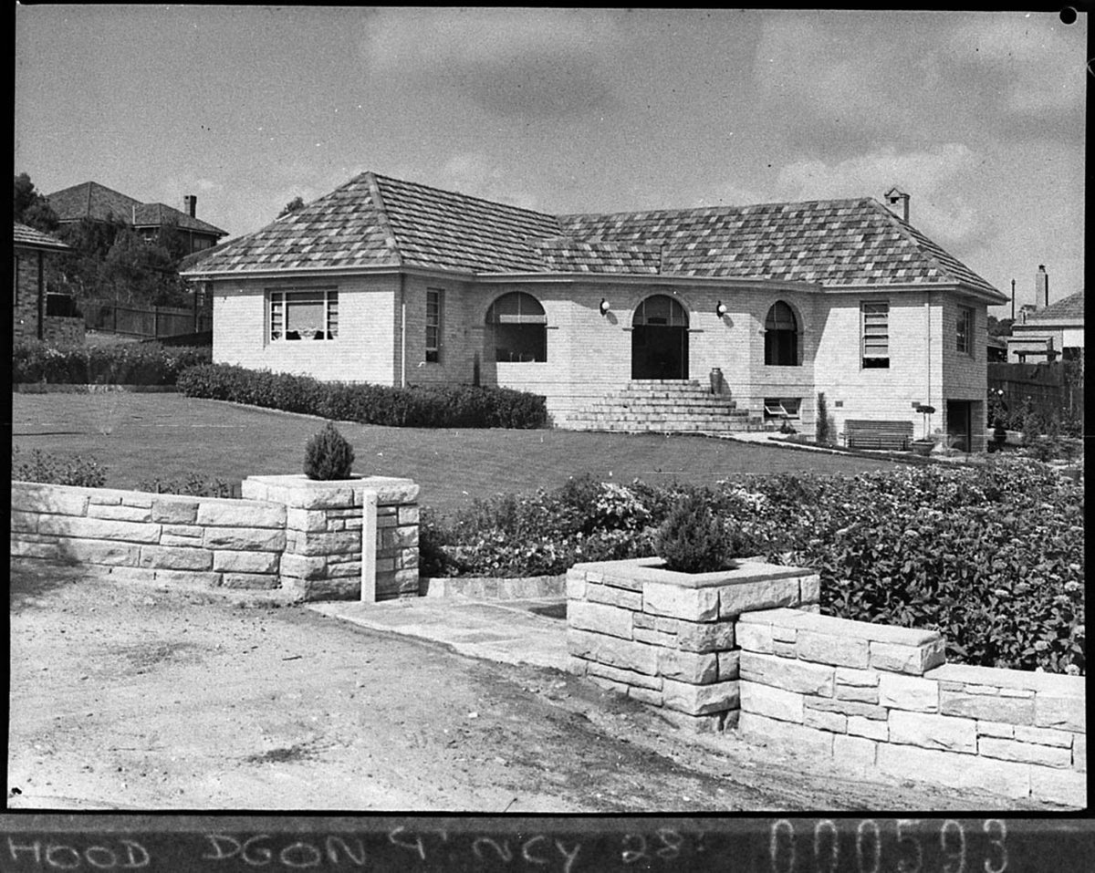 House with garage underneath built by Mr Park builder of Roseville (1937)