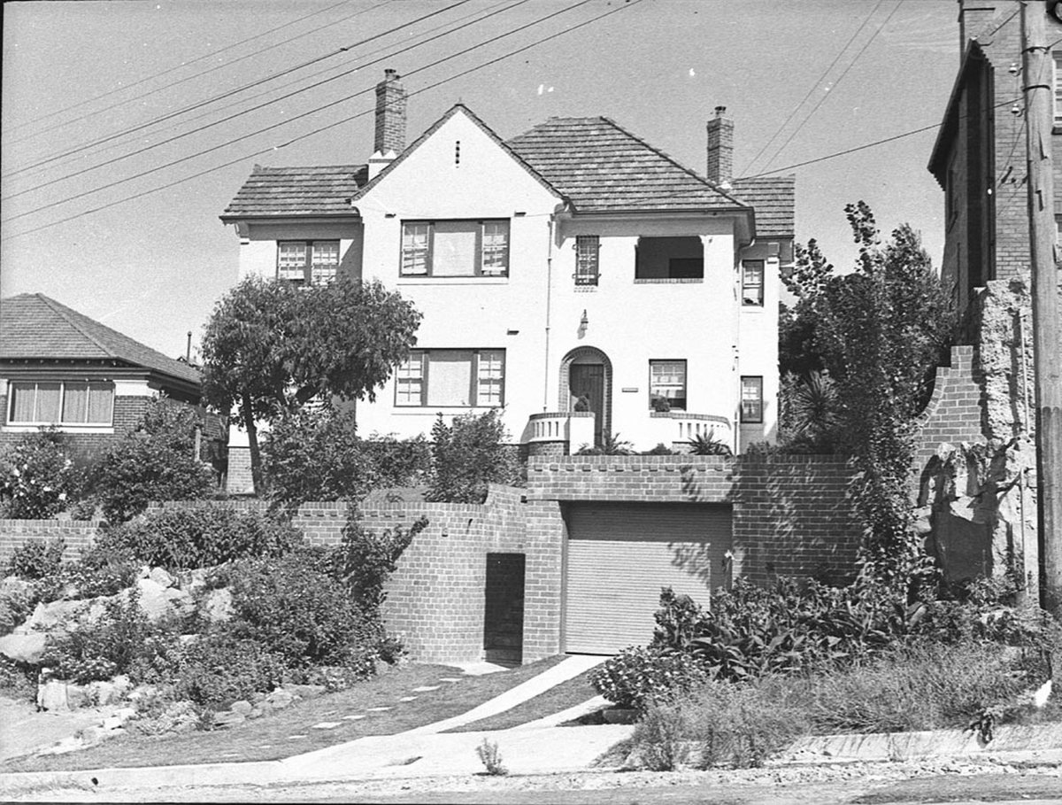 Houses taken for Mr Ashton Building Publishing Co, Sydney (1941)