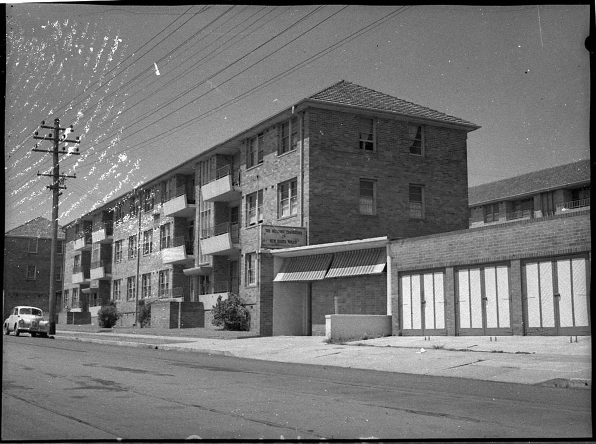 Housing Commission flats Darby Street Parkway Avenue (1955)