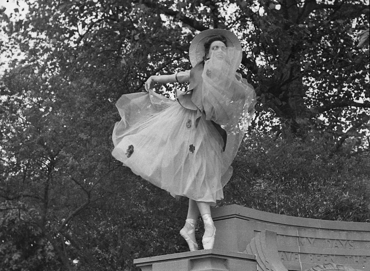 JC Williamson dancers (1941)
