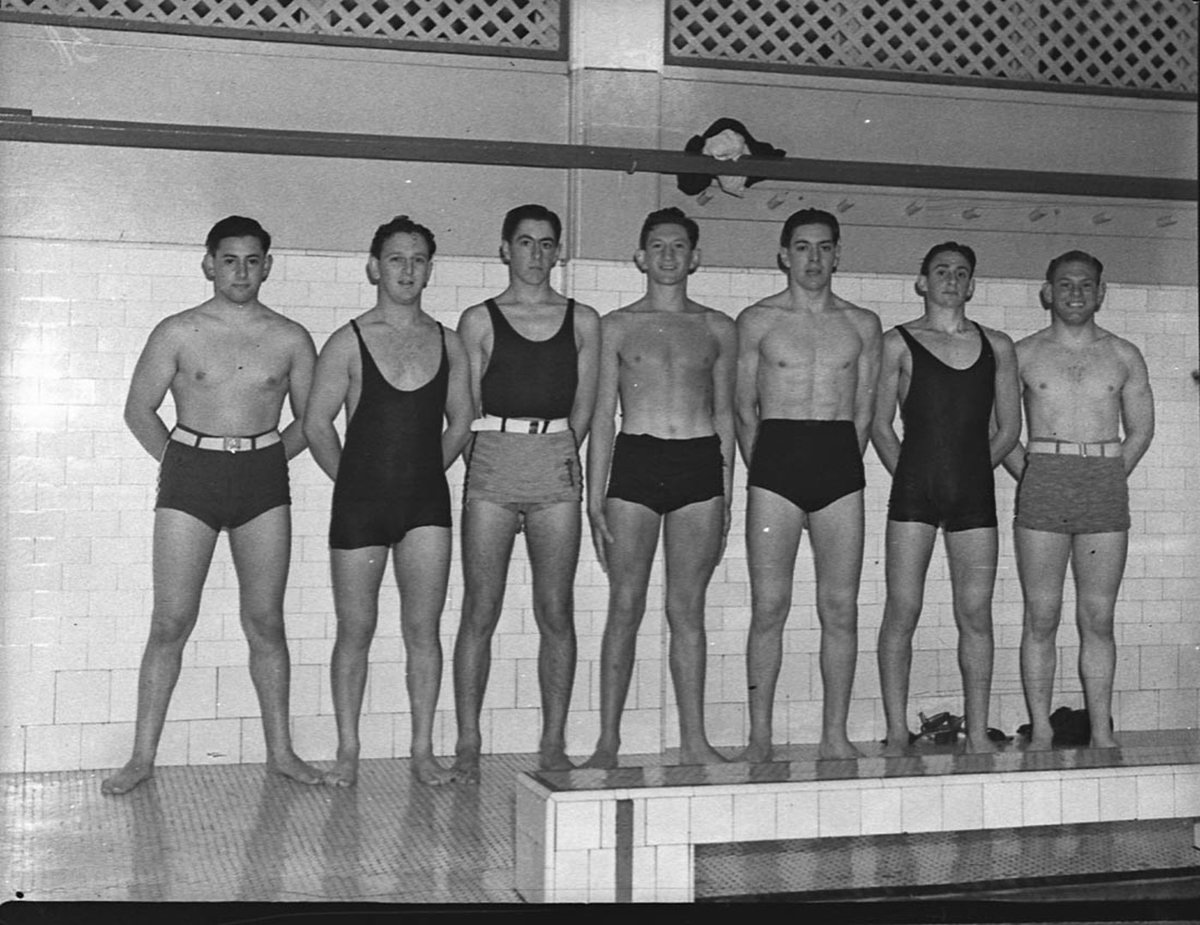 Jewish Sports Association swimming teams Coogee Aquarium (1939)