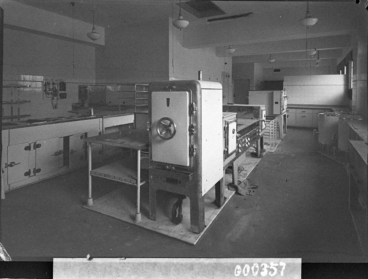 Kitchen in new post office taken for Building Publishing Co, Sydney (1942)