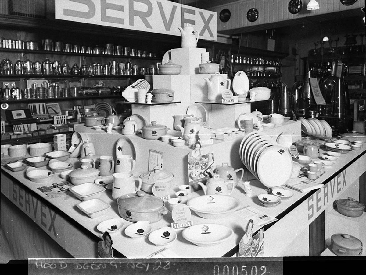 Lazarus Rosenfelds displays of Servex Ware (1937)