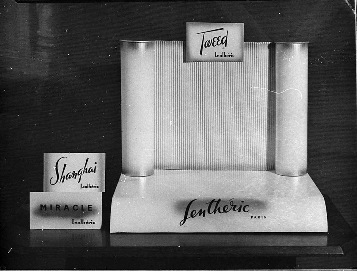 Lentheric display (1948)
