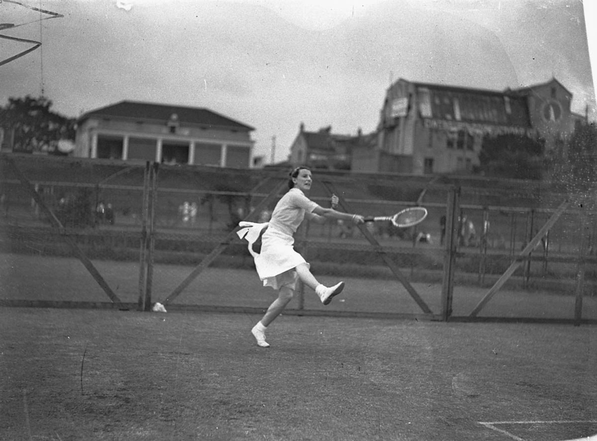 M Cruikshank Lawn Tennis Country Carnival Rushcutters Bay January 1935