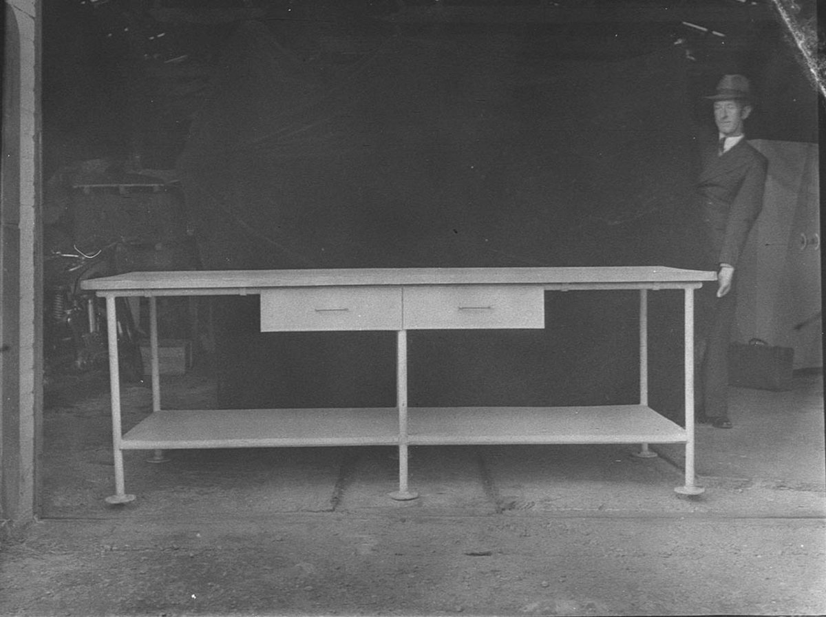 Mathews bakery goods (1947)