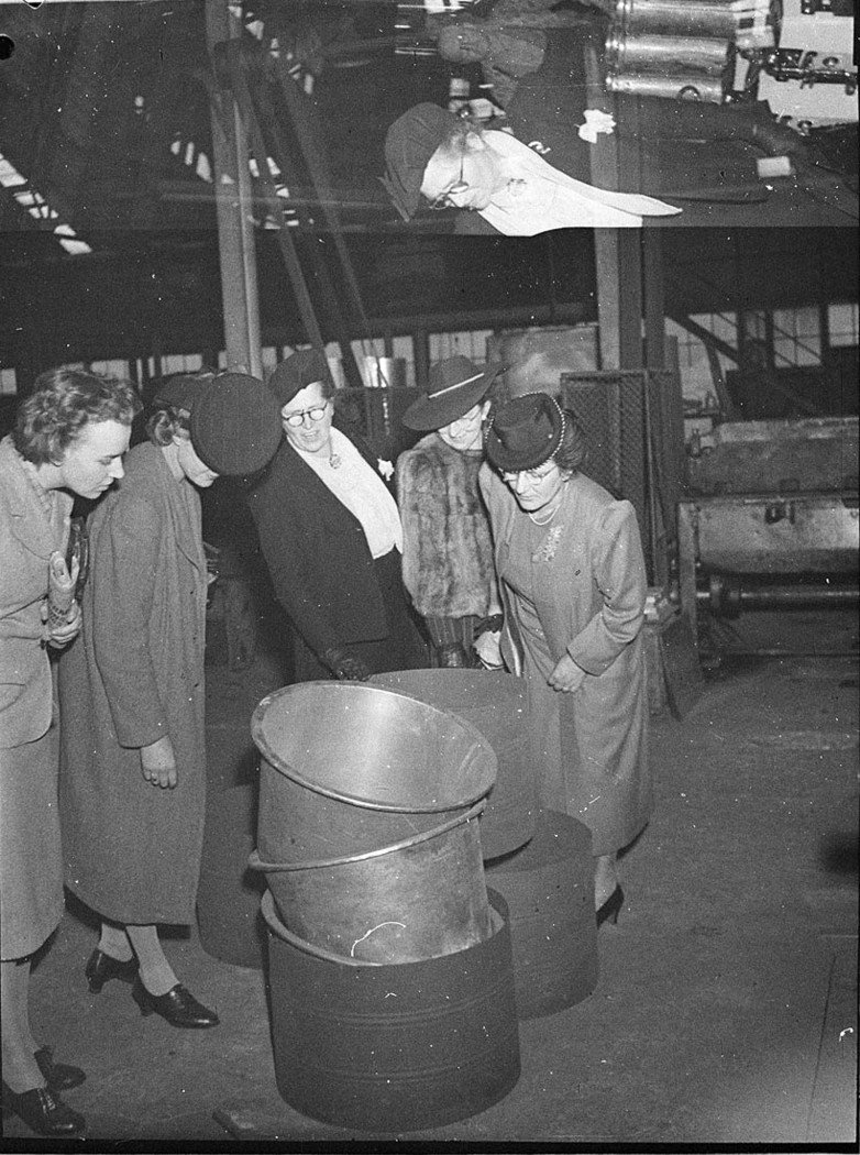 Metters factory taken for Ironworkers Union (1945)