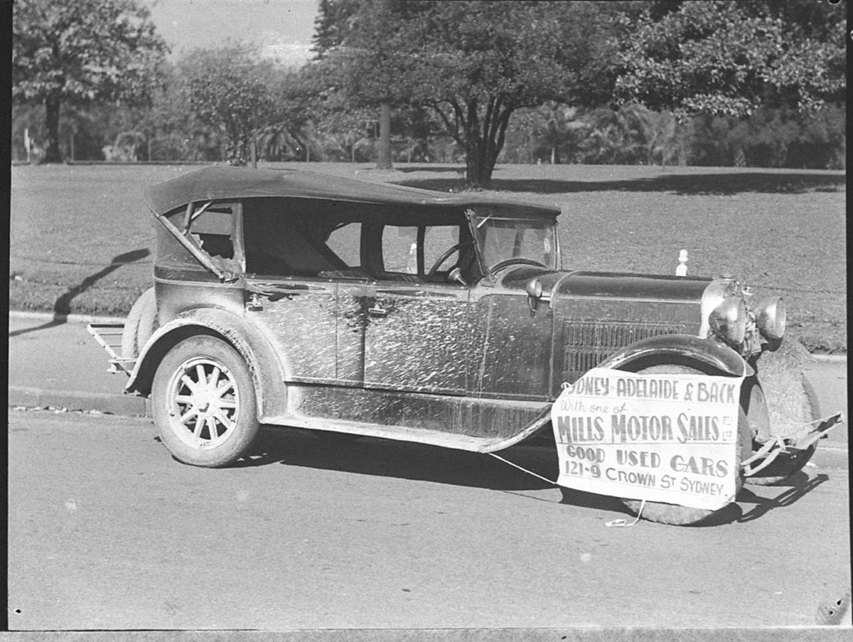 Mills Motor Sales Crown Street taken for Telegraph classified ads (1937)