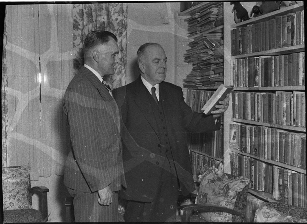 Mr Hawkins Minister for Social Welfare and Child Welfare visits King Edward Home for Children (1956)