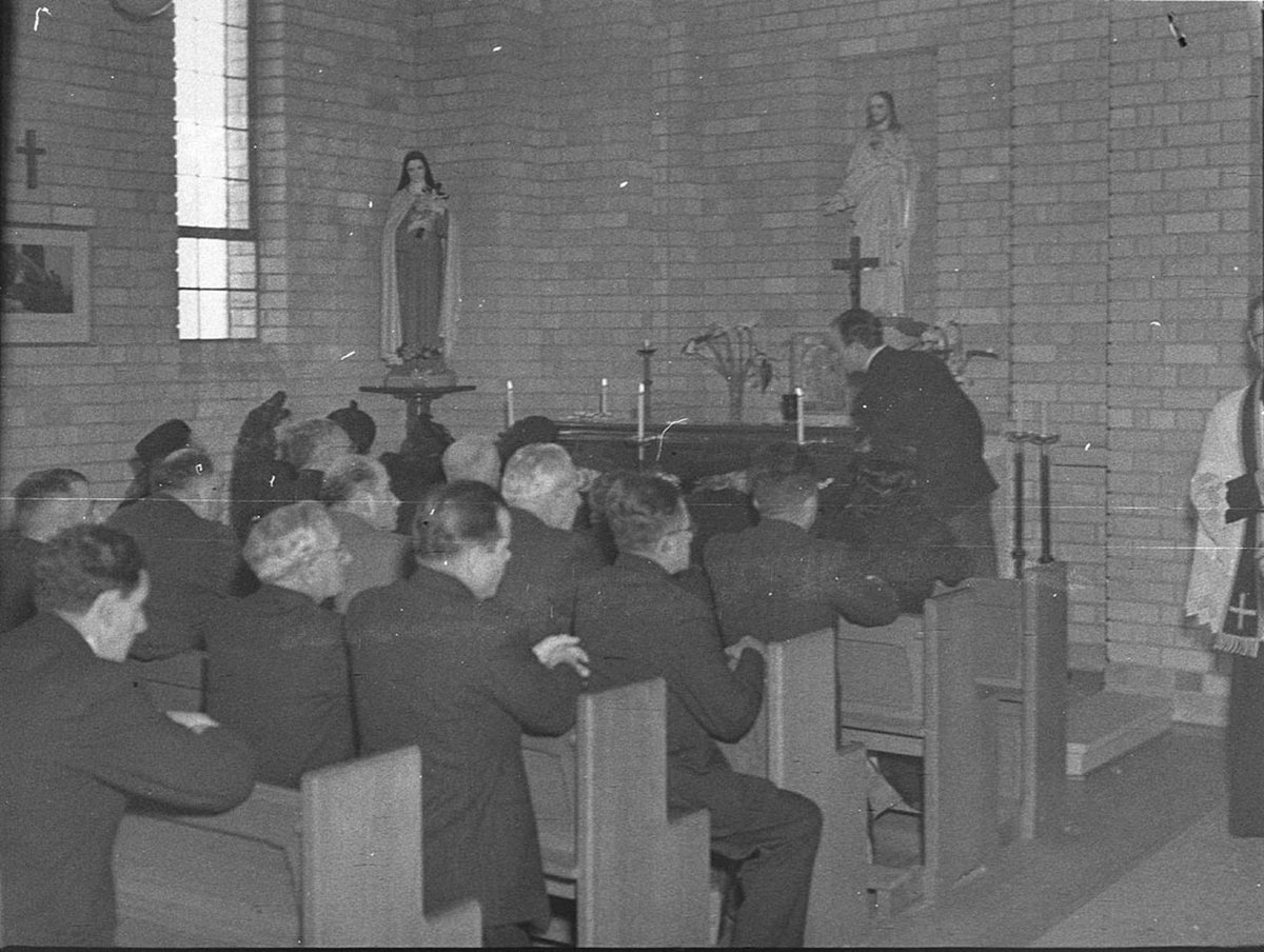 Mrs Bozzoli funeral (1947)