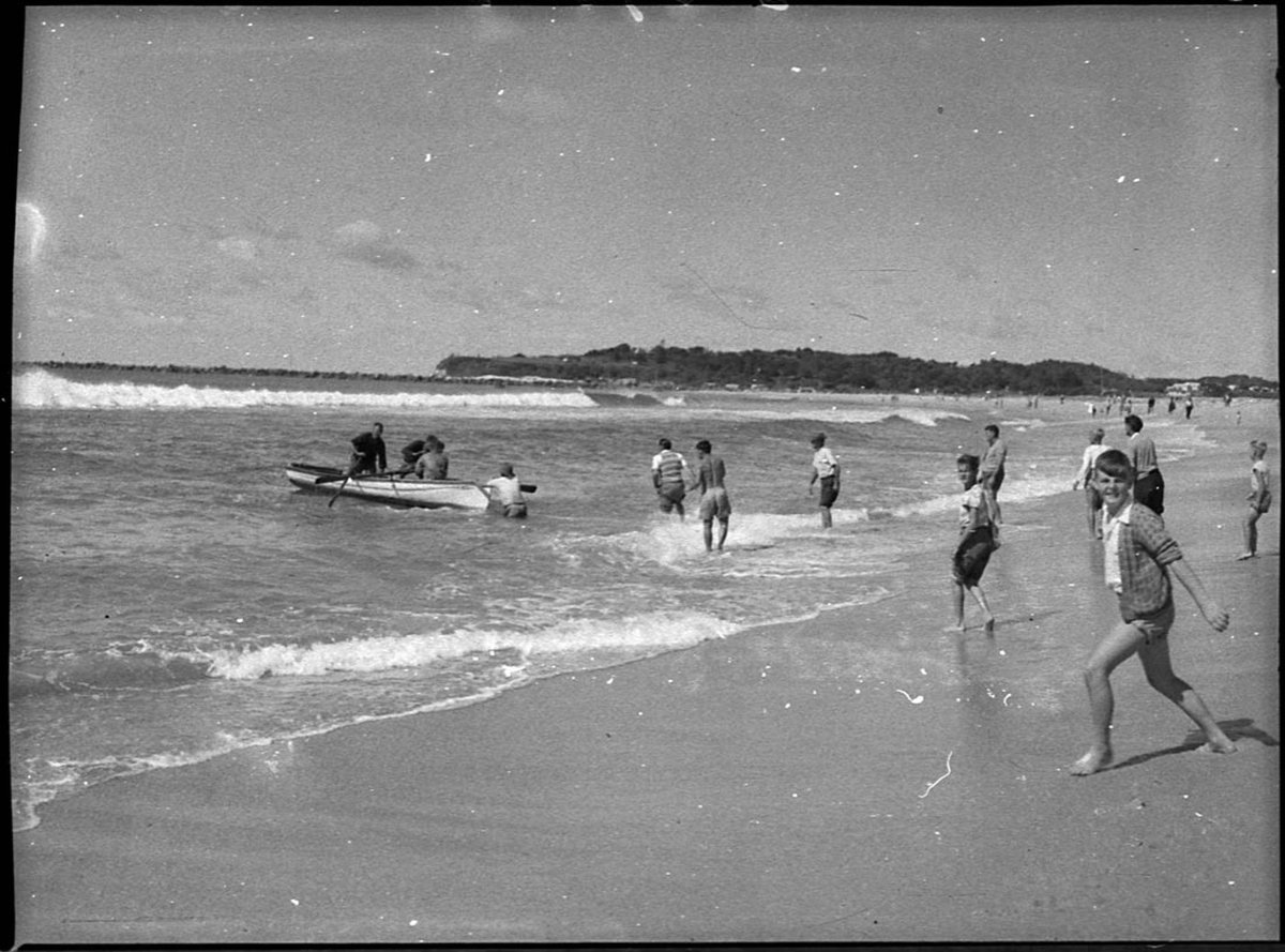 Mullet netting Blacksmiths Beach (1956)