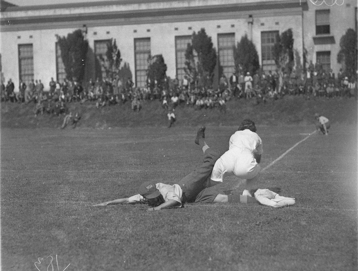 NSW batswoman tagged out (c. 1932)