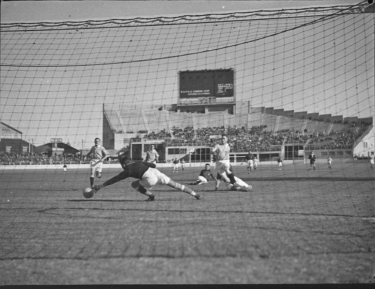 NSW v Indians, by Sam Hood (1938)