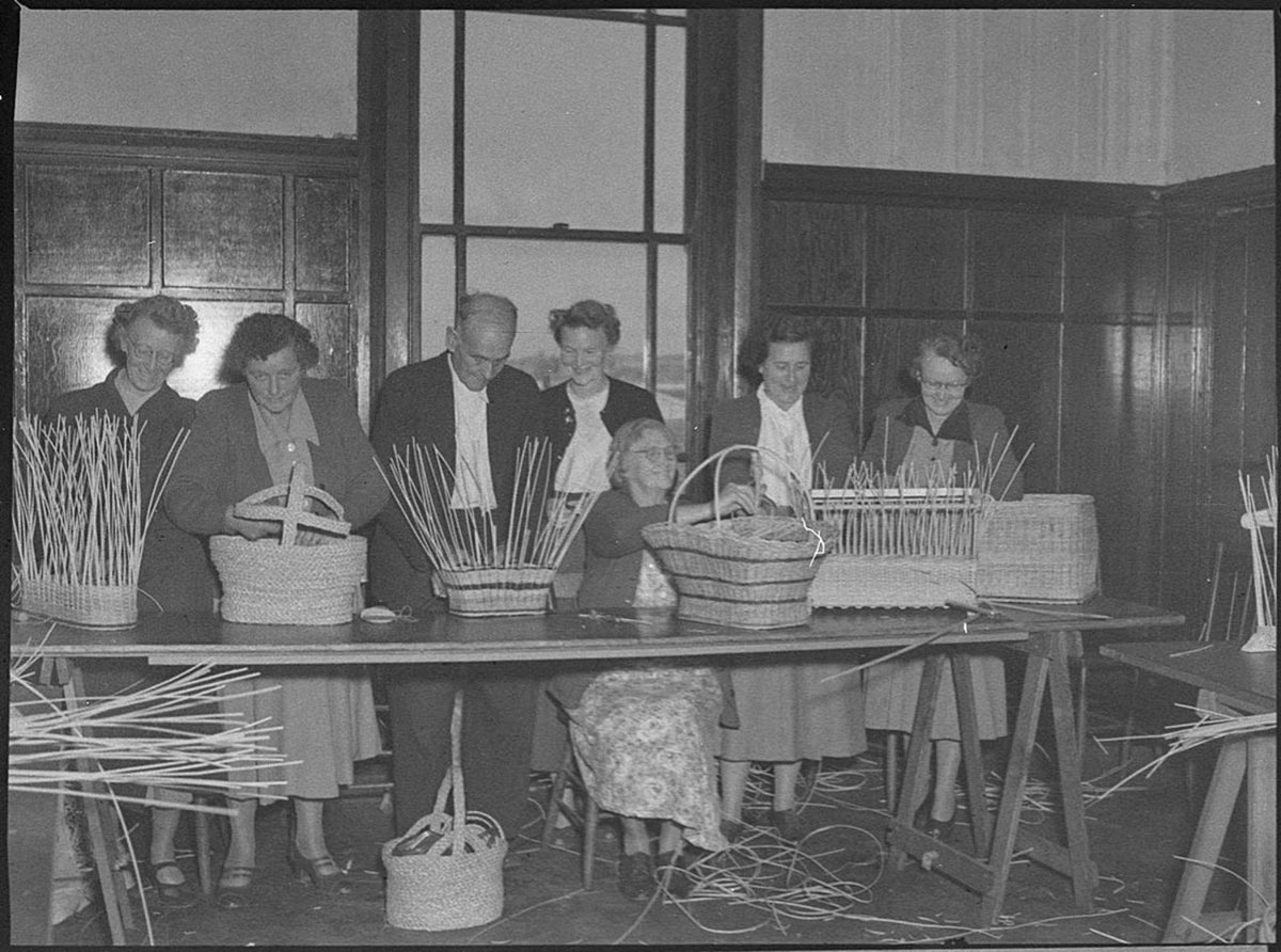Opening of Subnormal Childrens School at Waratah by Lord Mayor Alderman FJ Purdue (1954)