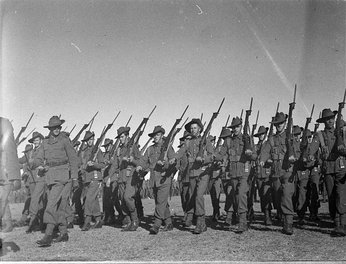 Parade at Warwick Farm (1940)