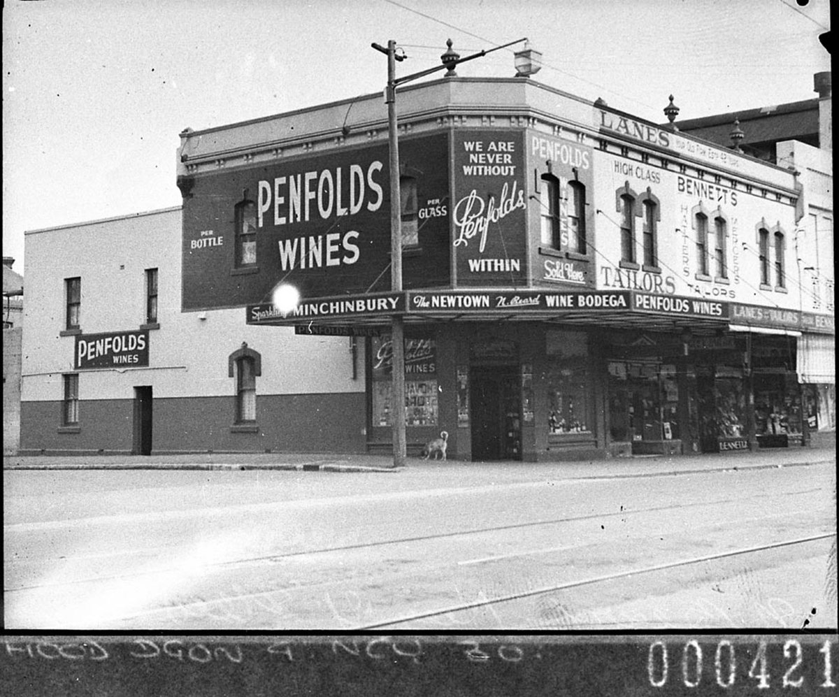 Penfolds Wines display in shop windows of the Newtown Wine Bodega next door to Lanes (1939)