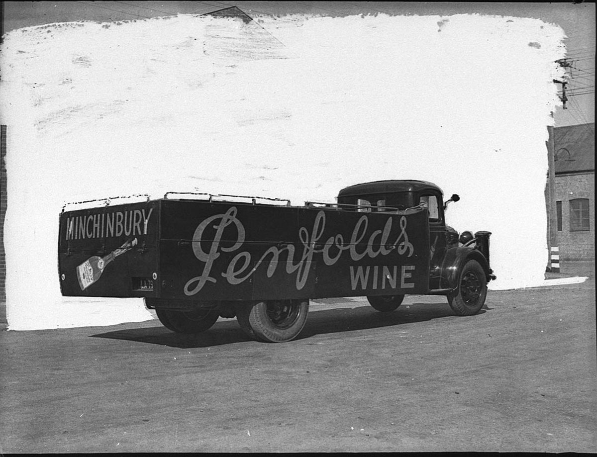 Penfolds Wines trucks (1943)