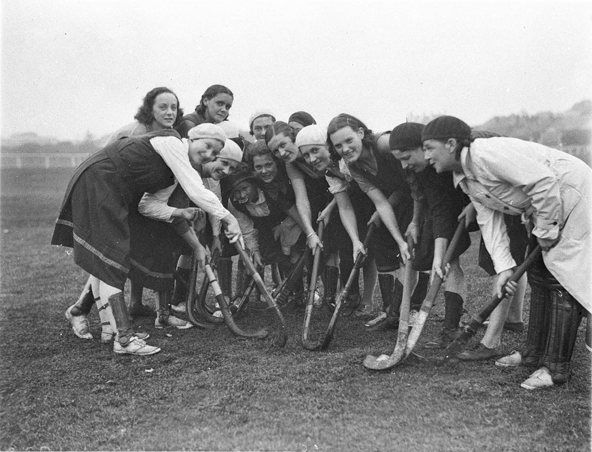 Players stage some action for the camera (1930s)