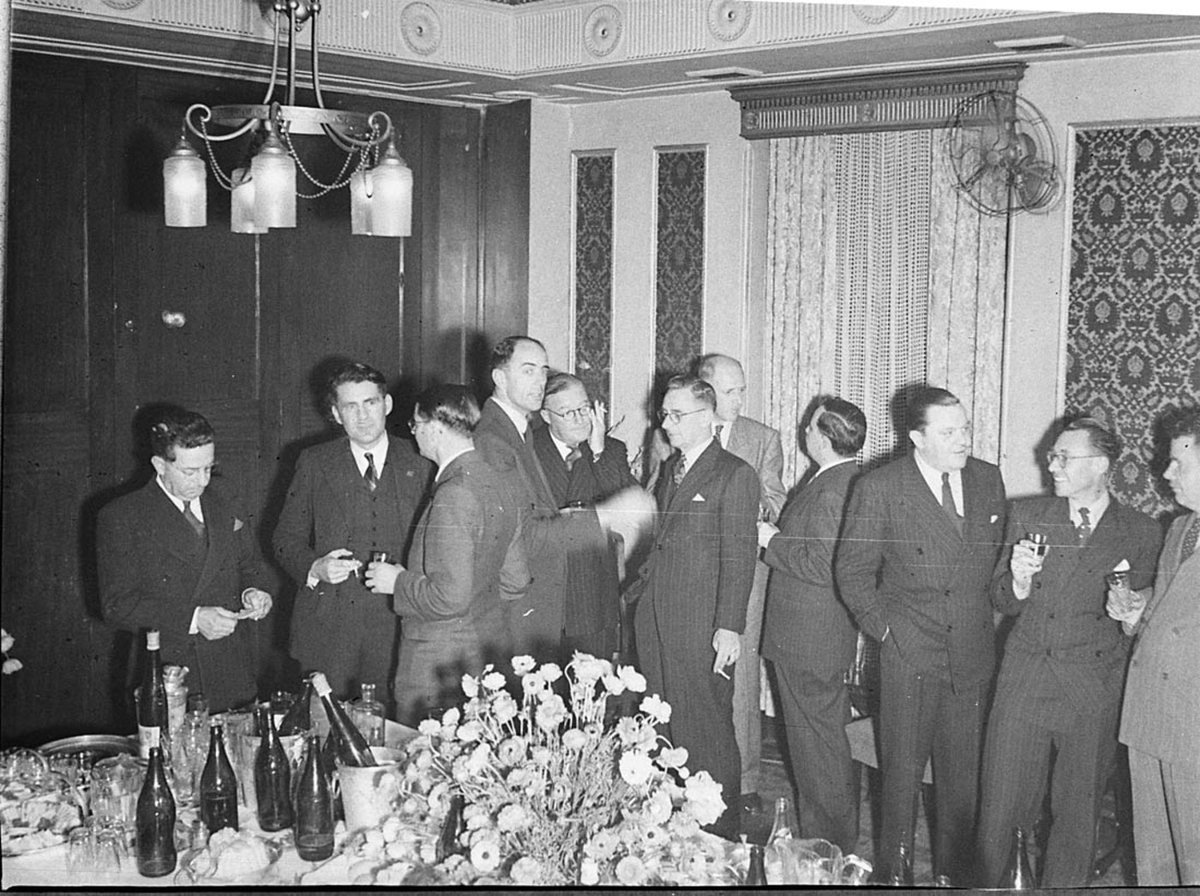 Press reception at Carlton Hotel, Sydney city centre (1946)