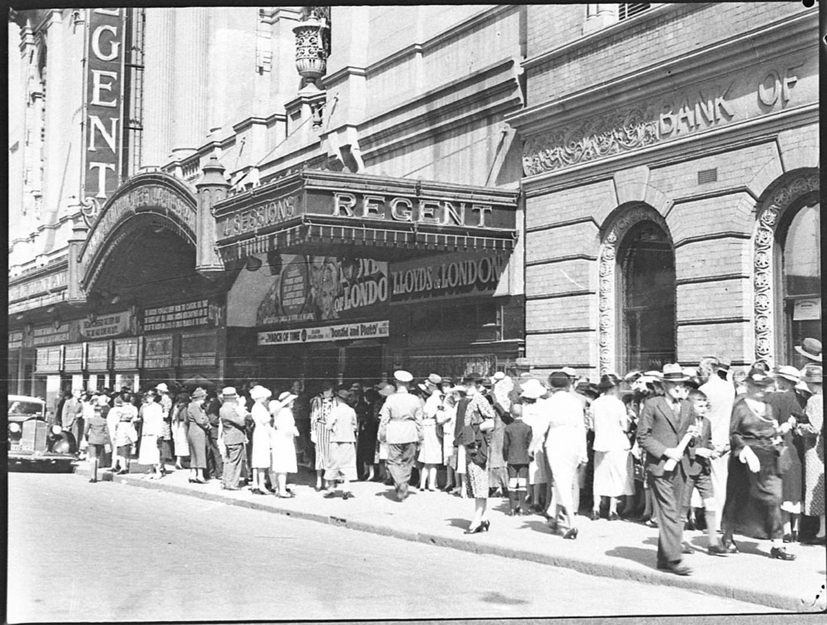 Queue for film Lloyds of London Regent Theatre, Sydney city centre (1937)