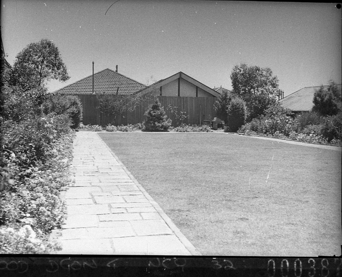 Rear of cottage from back garden Mr Reltons home Bronte Rd, Waverley (1945)