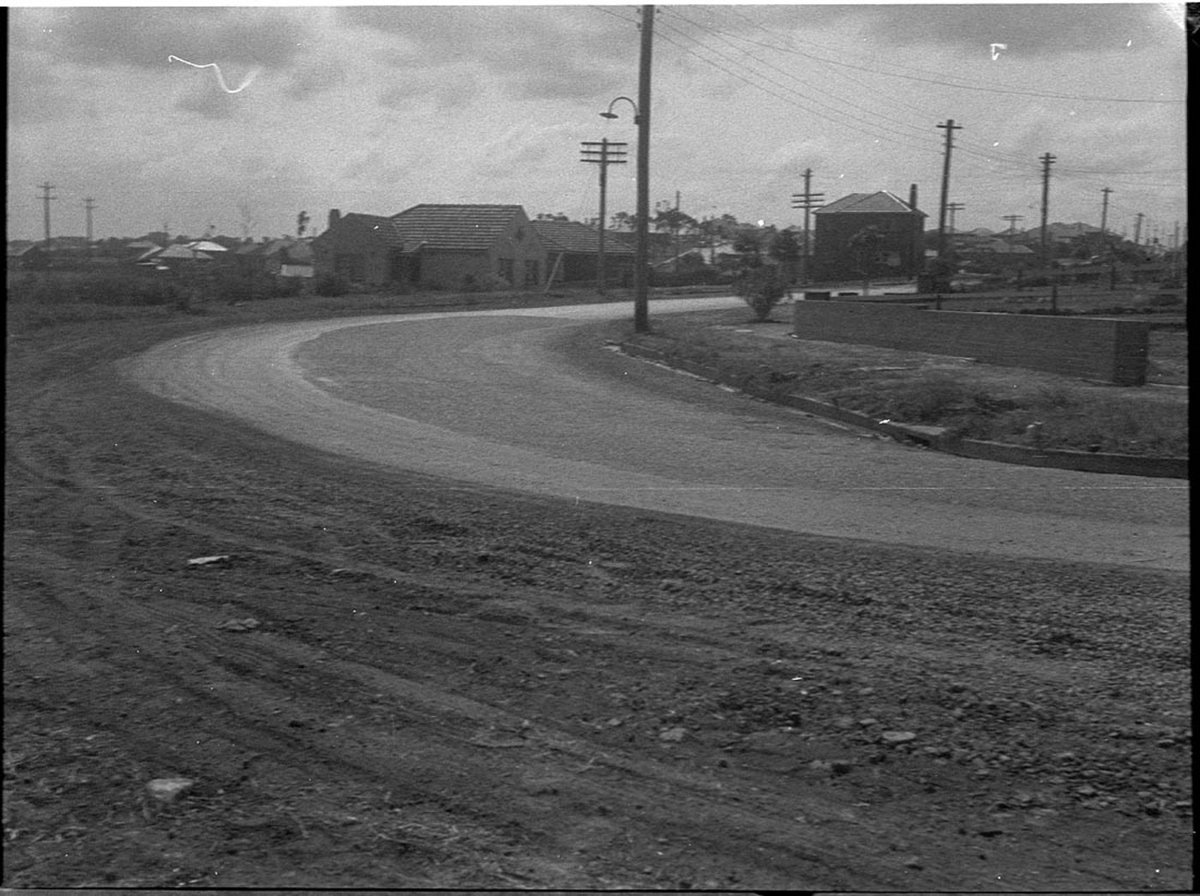 Road smash (1946)