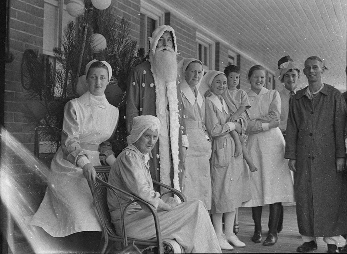RPA Hospital Christmas, Camperdown (1944)