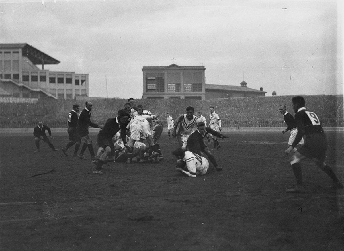 Rugby League in the mud at the Sportsground (1930s)