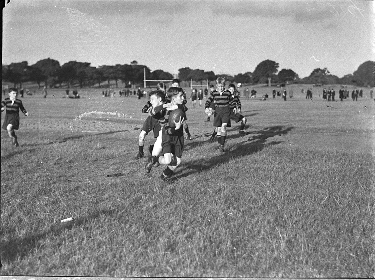 School football (1935)