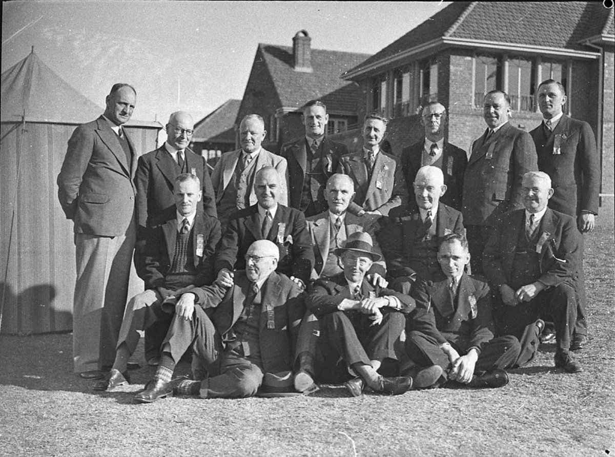 Secretarys match (1940)