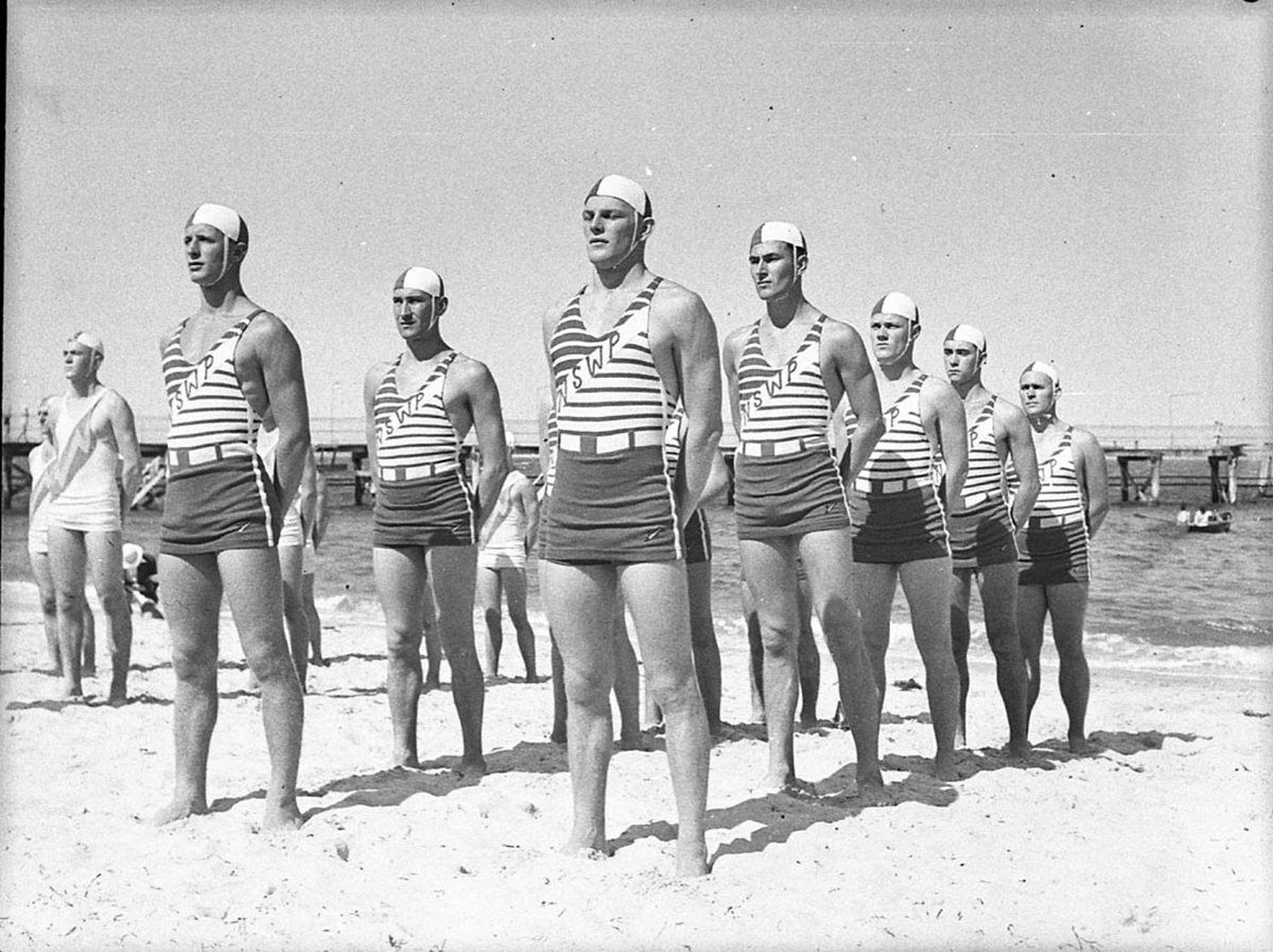 Surf carnival Rockdale baths (1940)