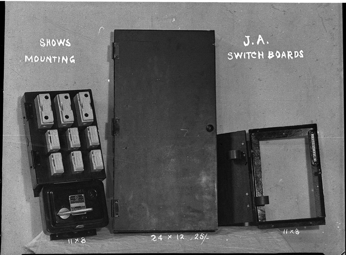 Switch boxes (1946)