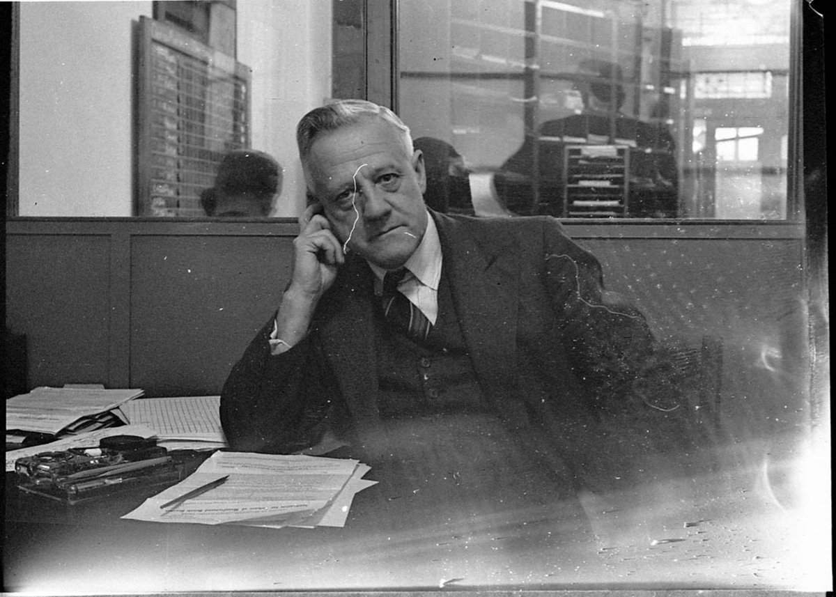 Teachers Federation official (1946)