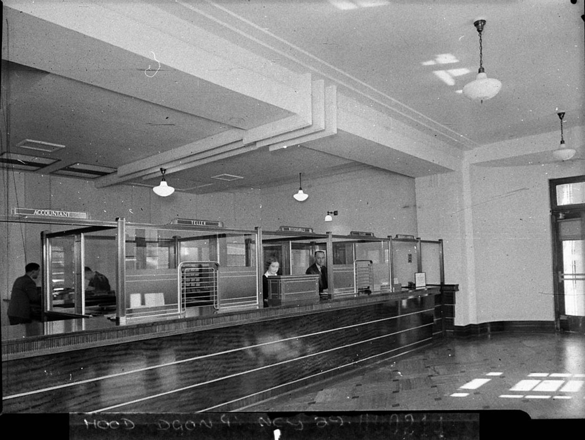 Tellers windows Commonwealth Bank Hurstville (1937)