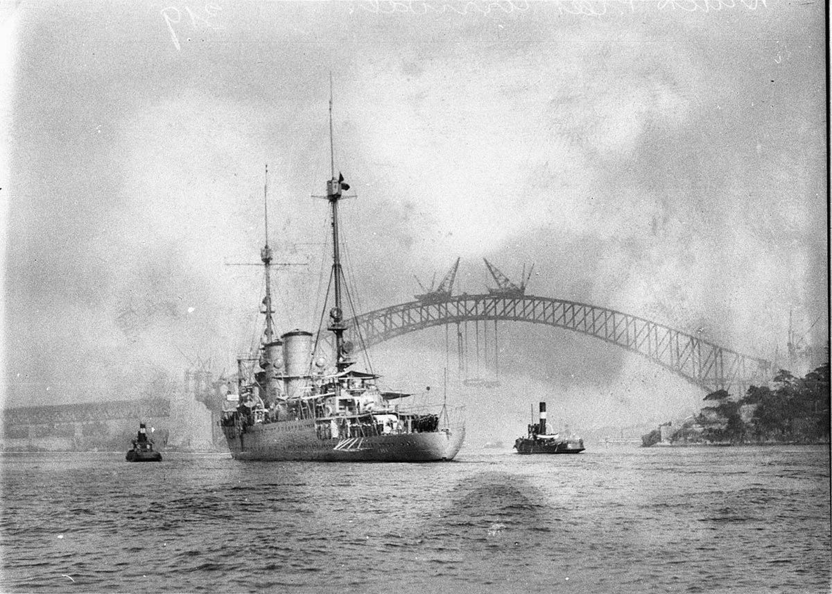 The Java a warship of the Dutch East Indies berthing with the Bridge as a background (1930–32)